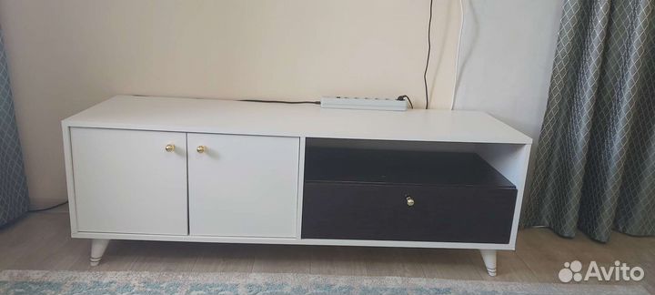 Тумба под тв