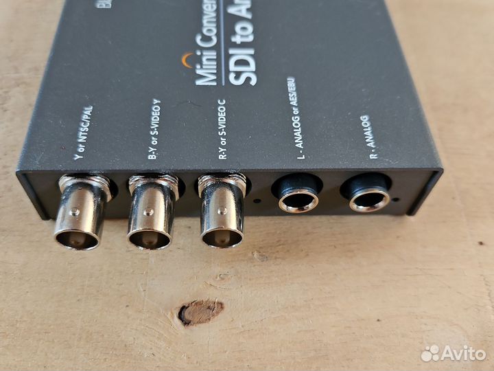 Blackmagic Mini Converter SDI to Analog Конвертер