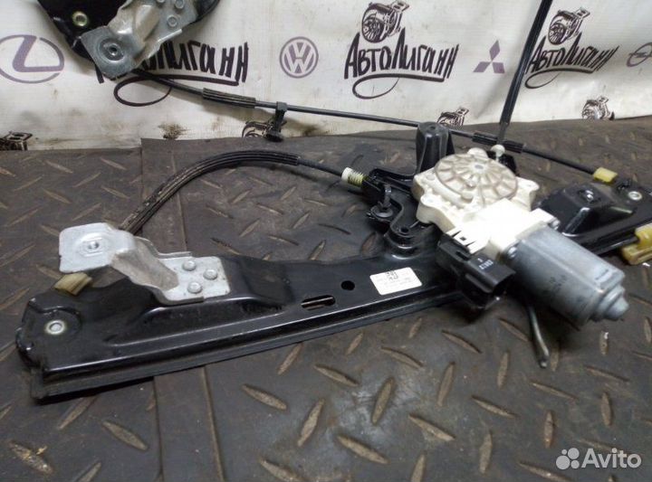 Стеклоподъемник передний левый Ford Focus 3