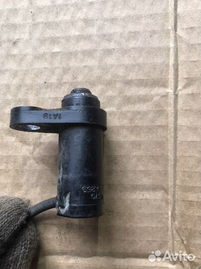 4670A260 Mitsubishi Датчик ABS задний правый