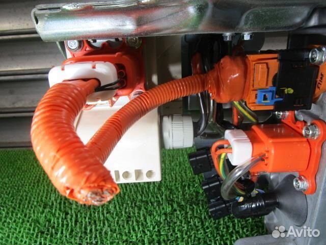 Блок управления зарядкой Nissan Leaf ZE0 296A0