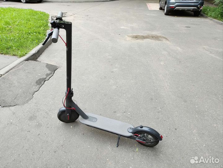 Электросамокат Xiaomi Mi electric scooter 1S