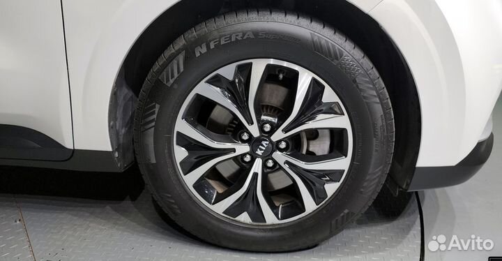 Kia Carnival 2.2 AT, 2021, 44 000 км