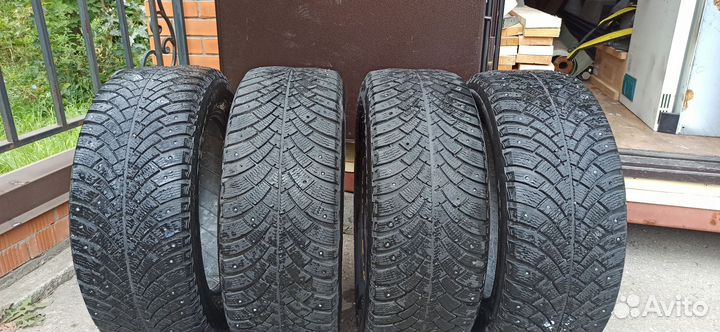 Bfgoodrich G-Force Stud 215/55 R16