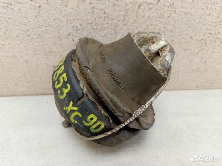 Подушка двигателя Вольво