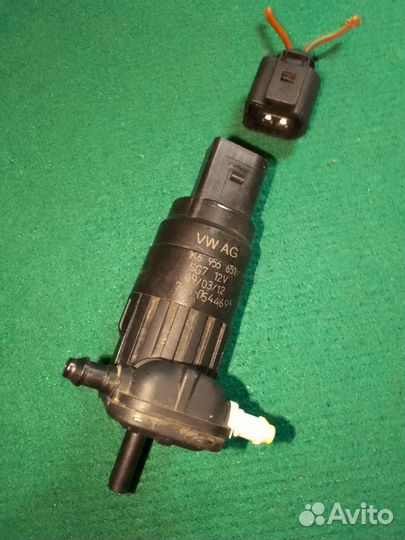 1K6955651 Насос омывателя VW Tiguan Passat