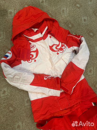 Детский горнолыжный костюм