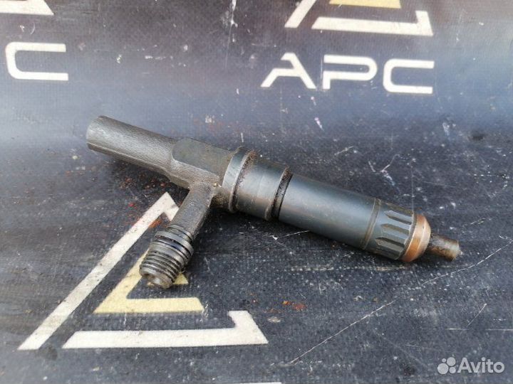 Форсунка топливная Hitachi Zx330 6HK1