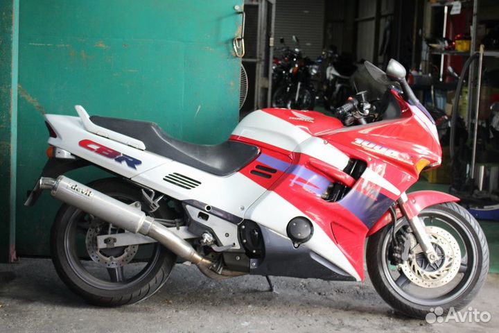 Контрактный двигатель Honda CBR1000F SC09E (SC24E)