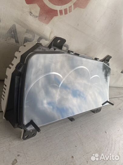 Toyota Camry V50 Панель приборов