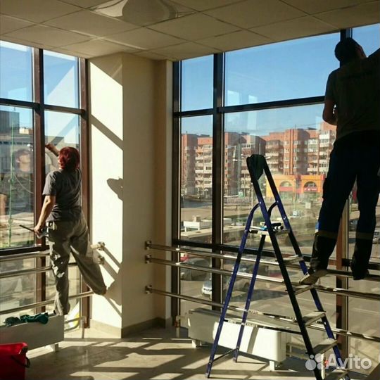 Мойка окон, витрин, вывесок, фасадов