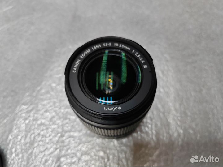 Объектив Canon EF - S 18-55 mm f/3.5-5.6 III