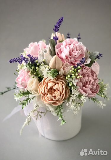 Букет пионов из мыла