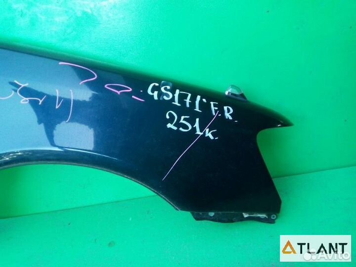 Крыло переднее правое toyota crown