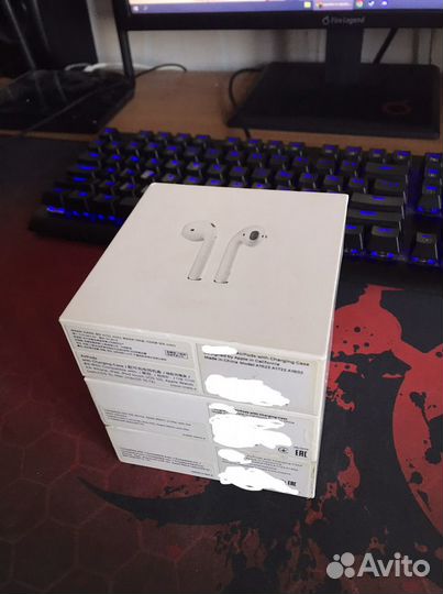 Коробка от Airpods