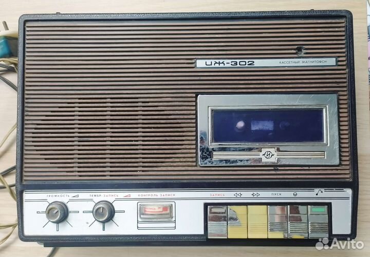 Кассетный магнитофон Иж-302, муз. центр Вега 115
