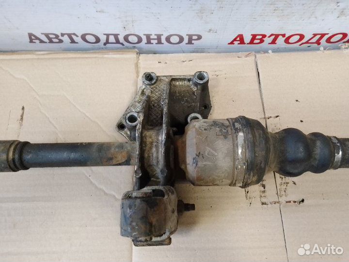 Полуось привод передний правый Peugeot 308 1.6