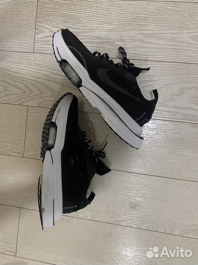 Кроссовки nike air zoom tape