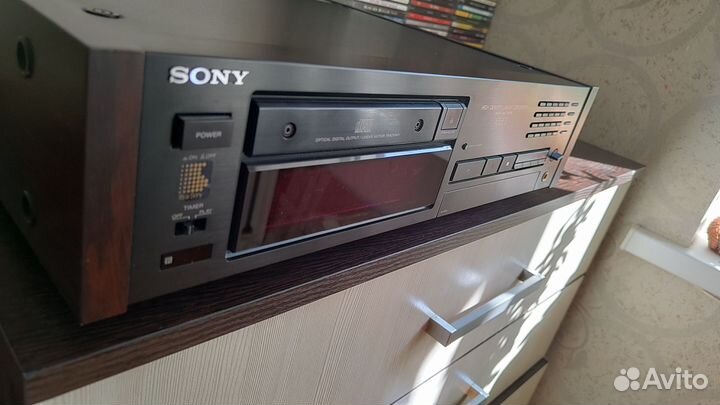 Sony cdp-x55es