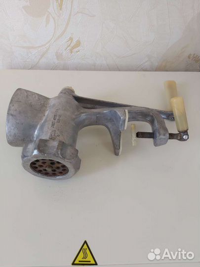 Мясорубка ручная