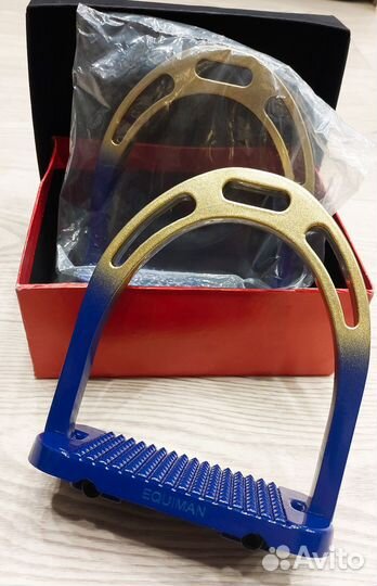 Амуниция для лошади