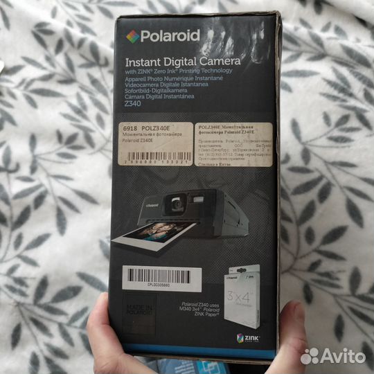 Фотоаппарат моментальный polaroid