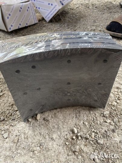 Накладки тормозные L1 оригинал