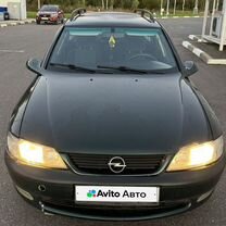 Opel Vectra 1.8 MT, 1997, 332 000 км, с пробегом, цена 300 000 руб.