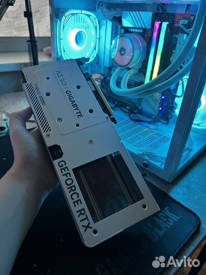 Видеокарта rtx4060 aero white