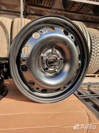 Новые диски R15 На Polo Rapid