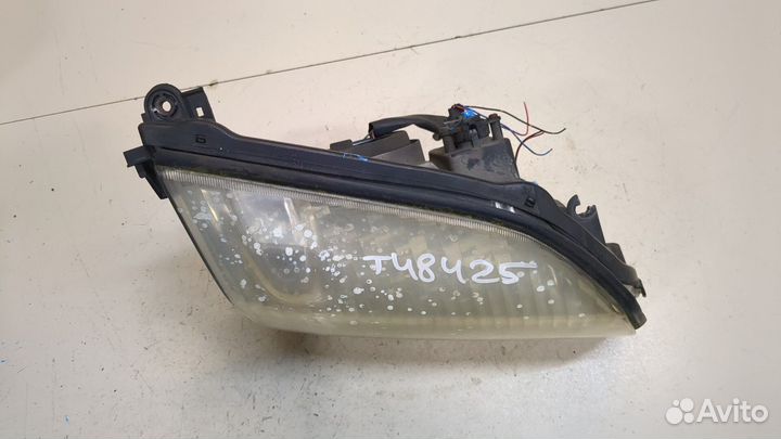 Фара (передняя) правая Nissan X-Trail (T30), 2002