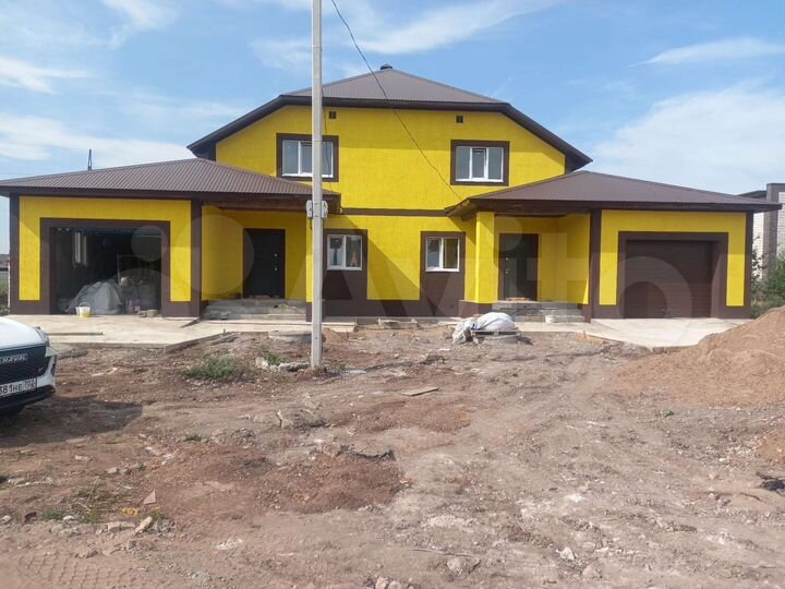 Таунхаус 120 м² на участке 4 сот.