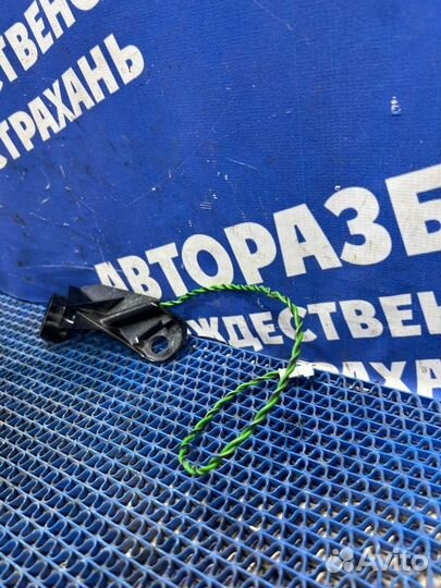 Динамик Bmw E39 седан 2000