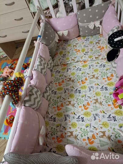 Бортики подушечки в кроватку