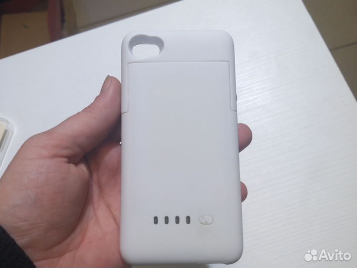 Чехол-аккумулятор iPhone 4S