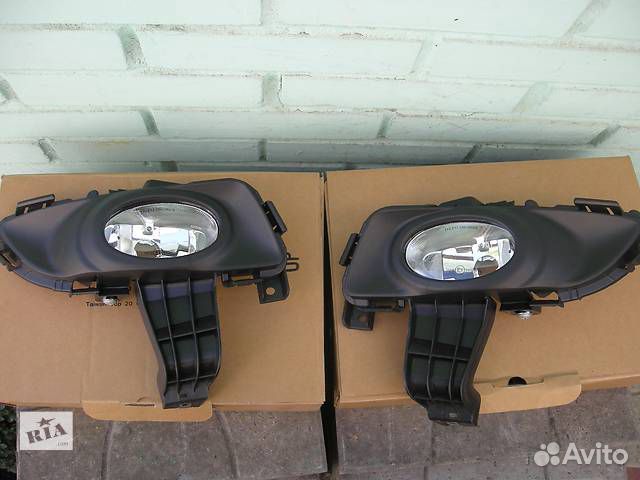 Фара противотуманная Mazda 3 BK с 2003