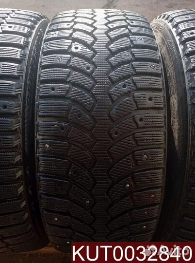 Bridgestone Blizzak Spike-01 215/45 R17 107U