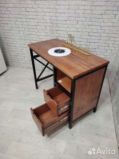 Стол для мастера маникюра Лофт