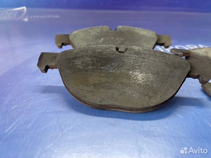 Тормозные колодки переднее Bmw X6 E71 N63B44 2008