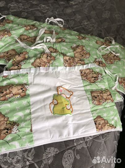 Бортики в детскую кроватку