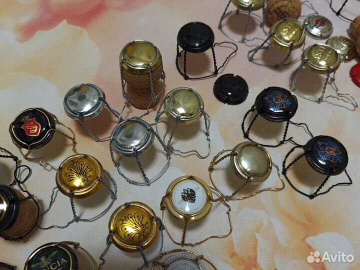 Плакетки мюзле пробки в коллекцию