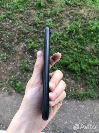 iPhone XR 128gb (отличный)