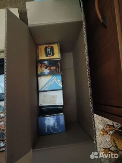 Диски, видеокассеты, муз. кассеты для Максима