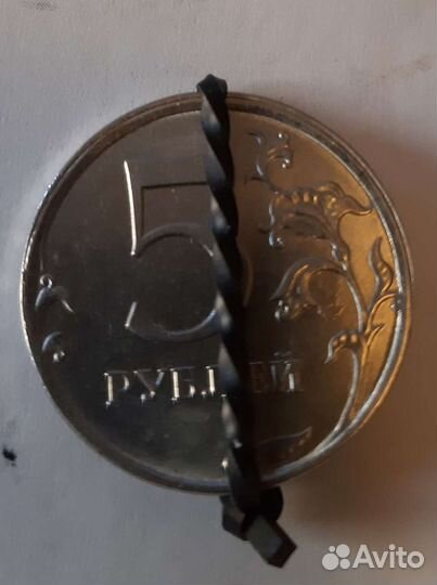 Продам монету