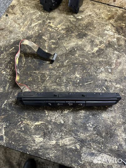 Блок кнопок BMW X5 E70