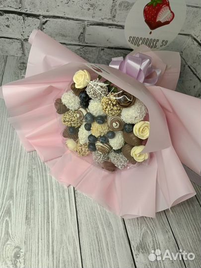 Клубника в шоколаде \ цветы