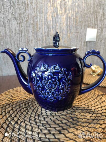 Чайник заварочный новый, фарфор. 1,7 литр
