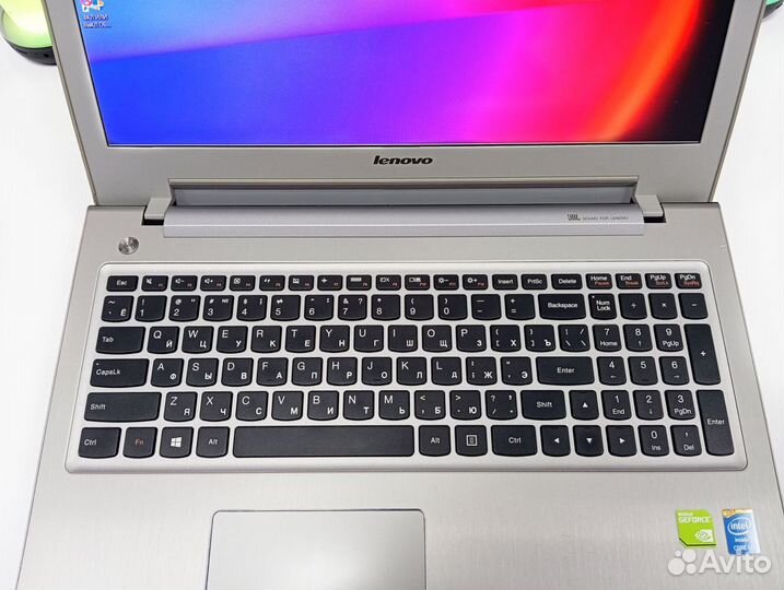 Ноутбук Lenovo i5 + Intel / 8Gb 480Gb