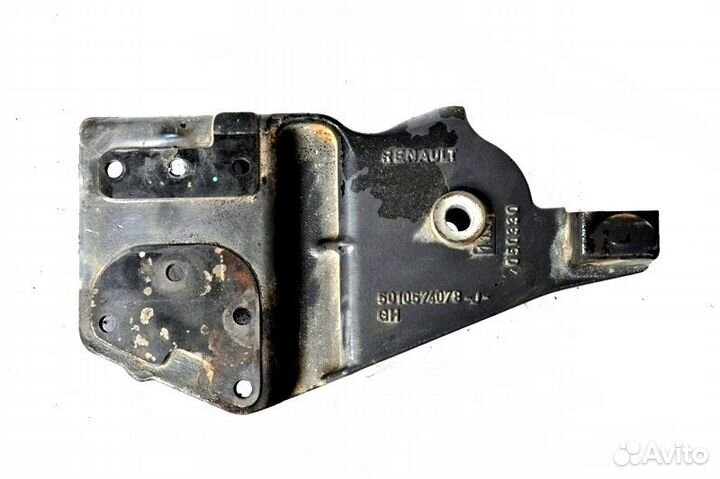 Кронштейн рессоры, переднего моста, передний правы