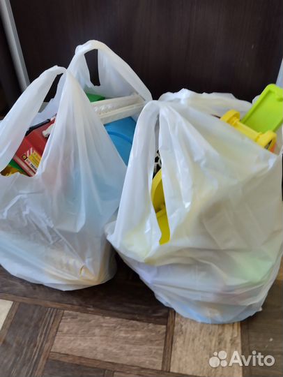 Машины для мальчика пакетом